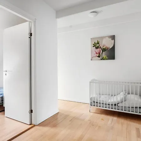 3 Bedroom In Lägenhet *