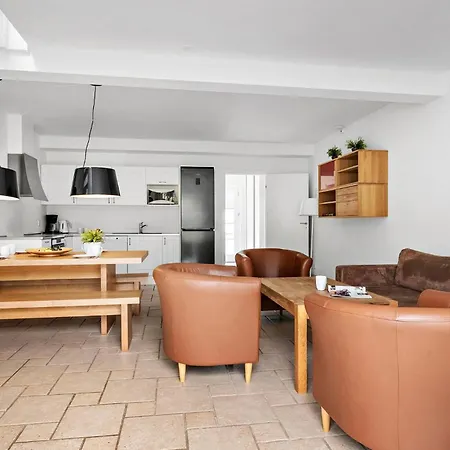 3 Bedroom In *