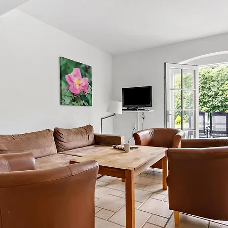 شقة 3 Bedroom In Nimtofte