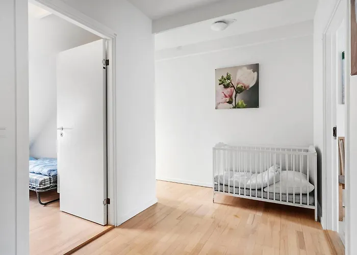 3 Bedroom In Apartment *