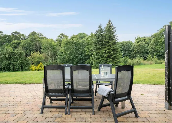 3 Bedroom In Apartment